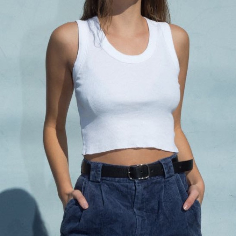 ‼️SOLD‼️ BRANDY MELVILLE CONNOR TOP